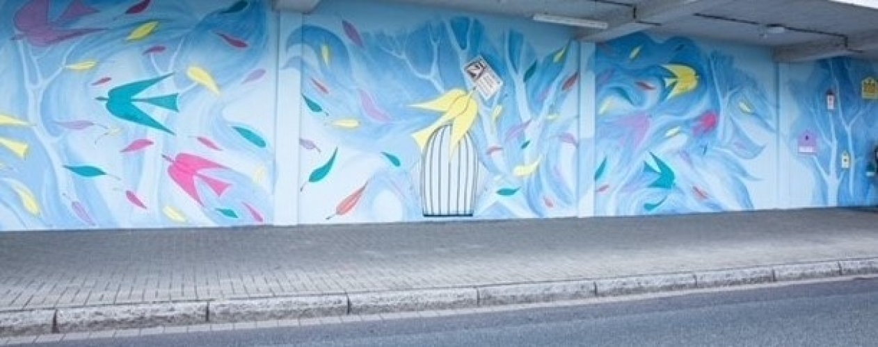 Das Wand-Design am Parkhaus Oberstadt   ,FREIHEIT UND SCHUTZ FÜR ALLE´
